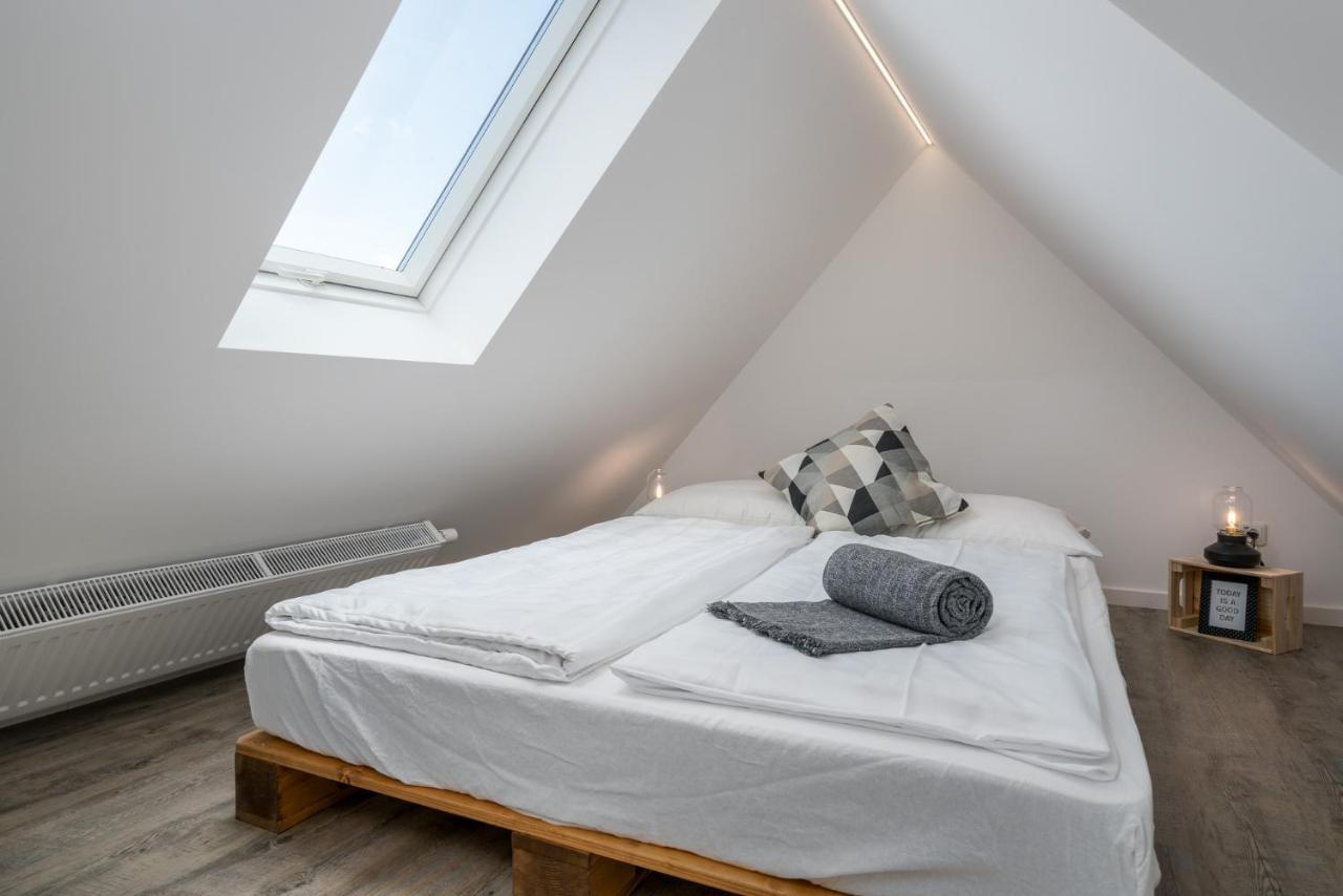 Cassel Lofts - Stilvolles Loft Im Gruenen Mit Balkon Nahe Vw-Werk Apartment Exterior foto
